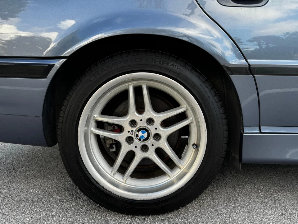2001 BMW E38 7 Series - Image 22 of 31