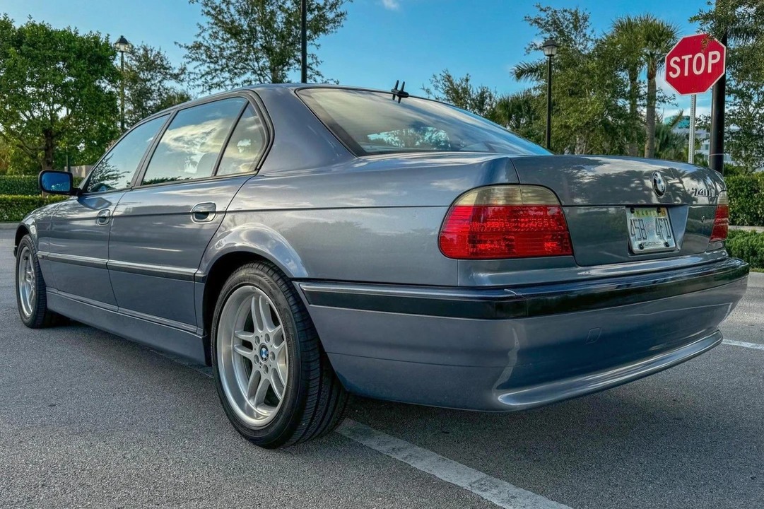 2001 BMW E38 7 Series - Image 4 of 31