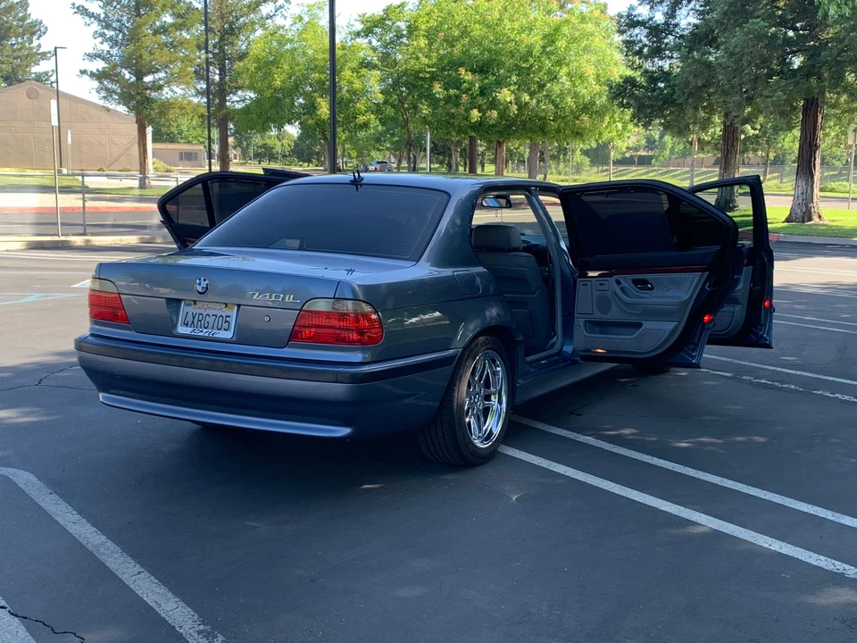 2001 BMW E38 7 Series - Image 21 of 31
