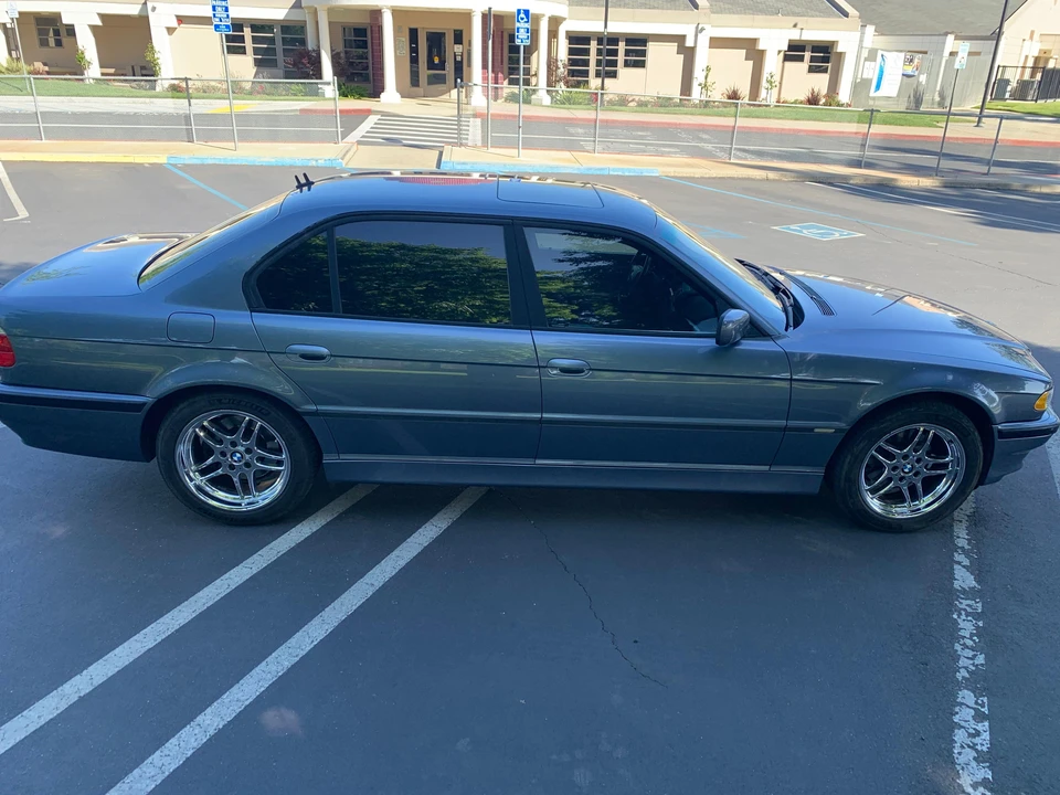 2001 BMW E38 7 Series - Image 12 of 31