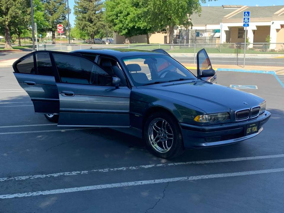 2001 BMW E38 7 Series - Image 22 of 31