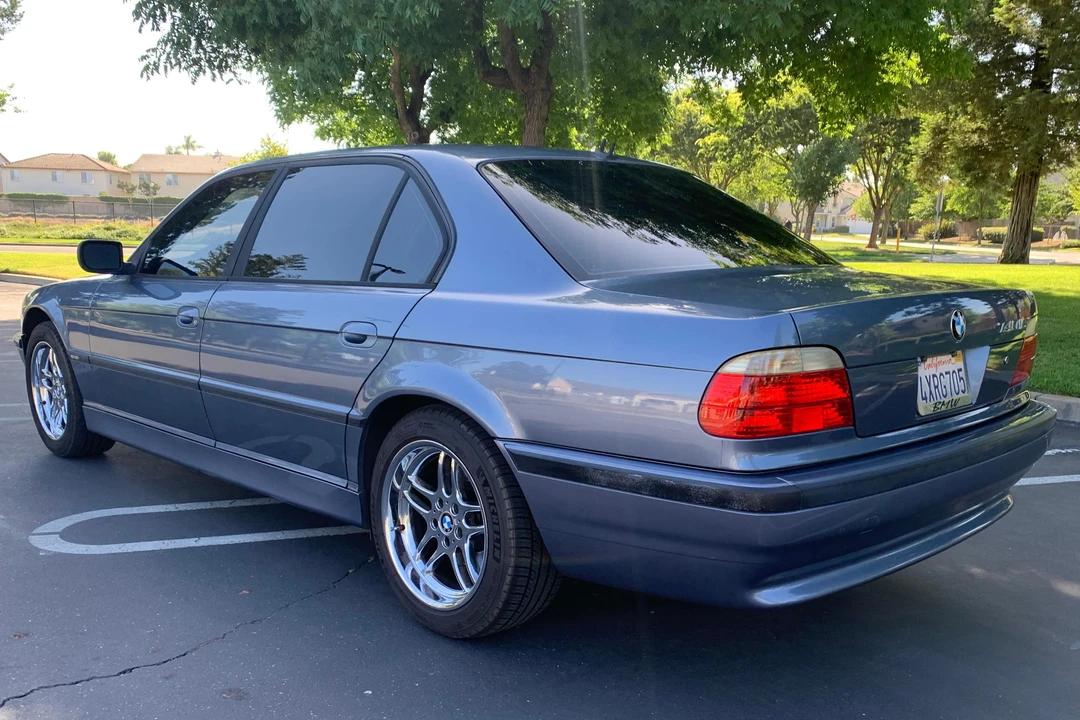 2001 BMW E38 7 Series - Image 4 of 31