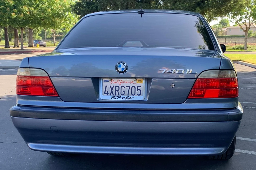 2001 BMW E38 7 Series - Image 5 of 31