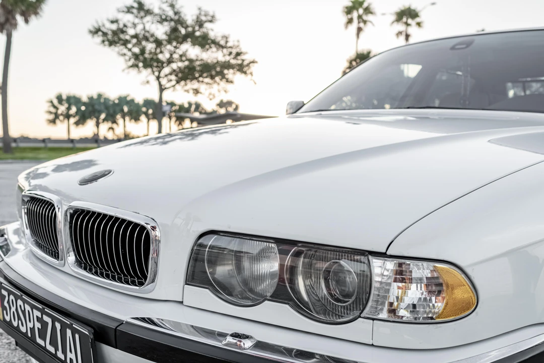 2001 BMW E38 7 Series - Image 22 of 31