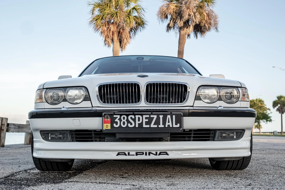 2001 BMW E38 7 Series - Image 6 of 31