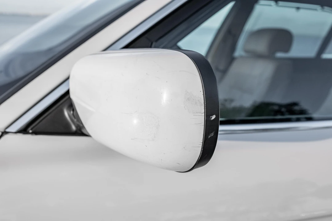 2001 BMW E38 7 Series - Image 23 of 31