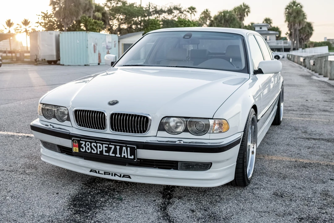 2001 BMW E38 7 Series - Image 7 of 31