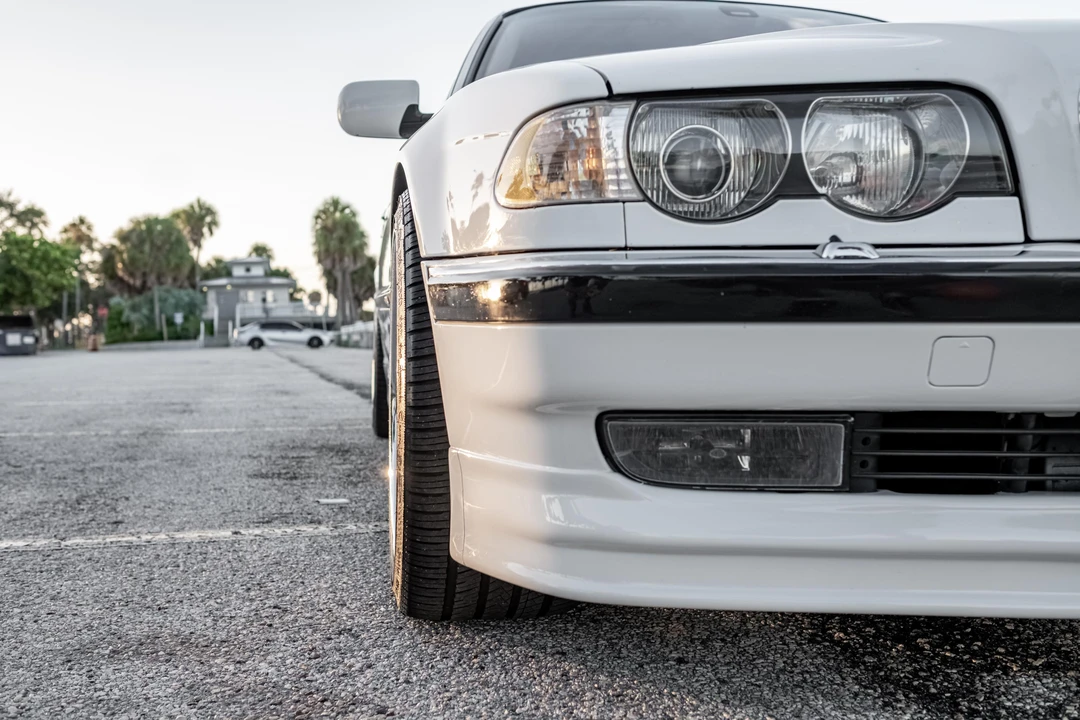 2001 BMW E38 7 Series - Image 17 of 31