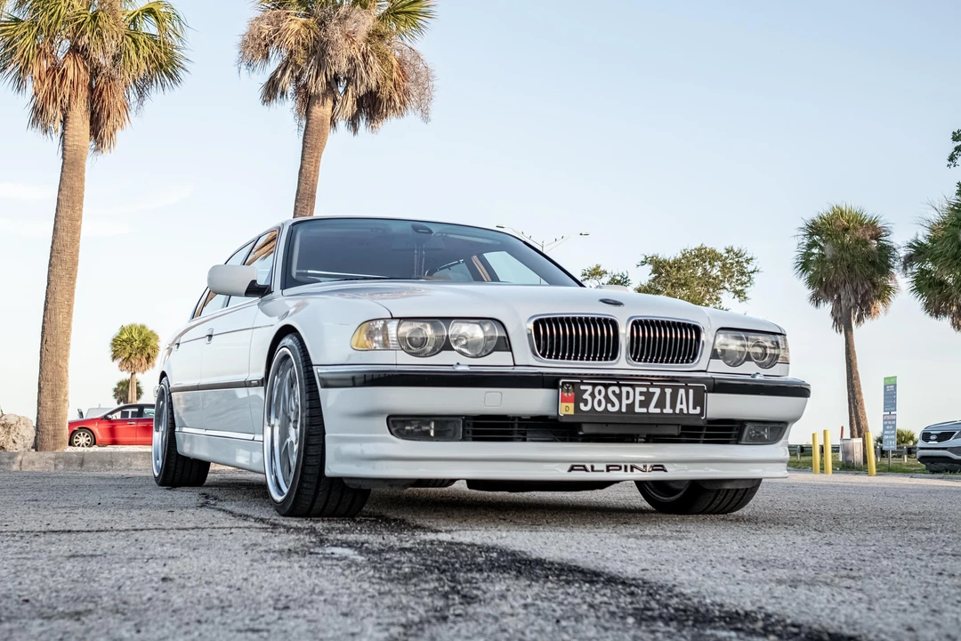 2001 BMW E38 7 Series - Image 13 of 31