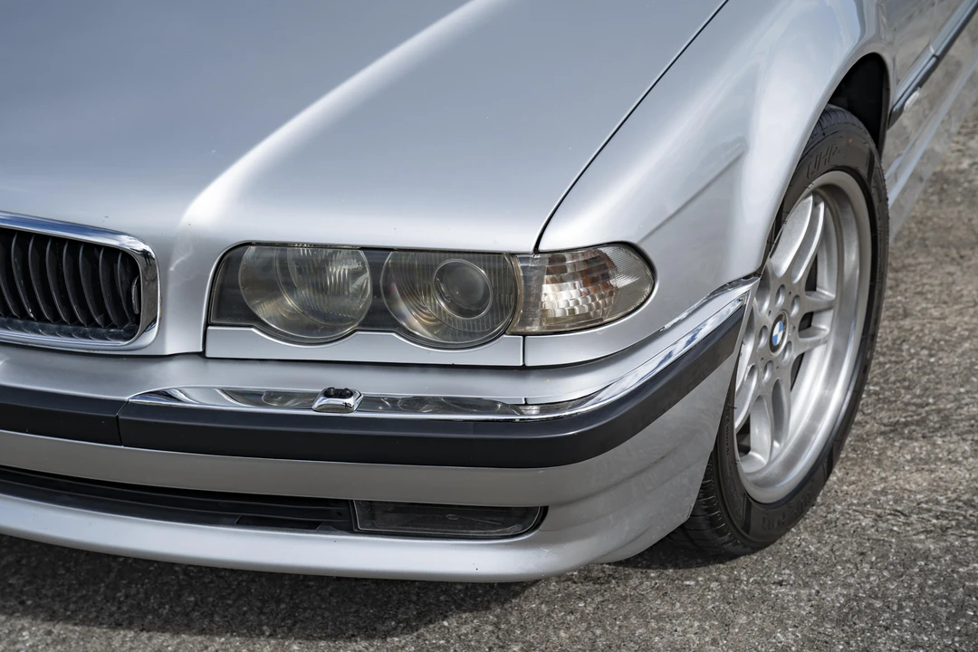 2001 BMW E38 7 Series - Image 25 of 31