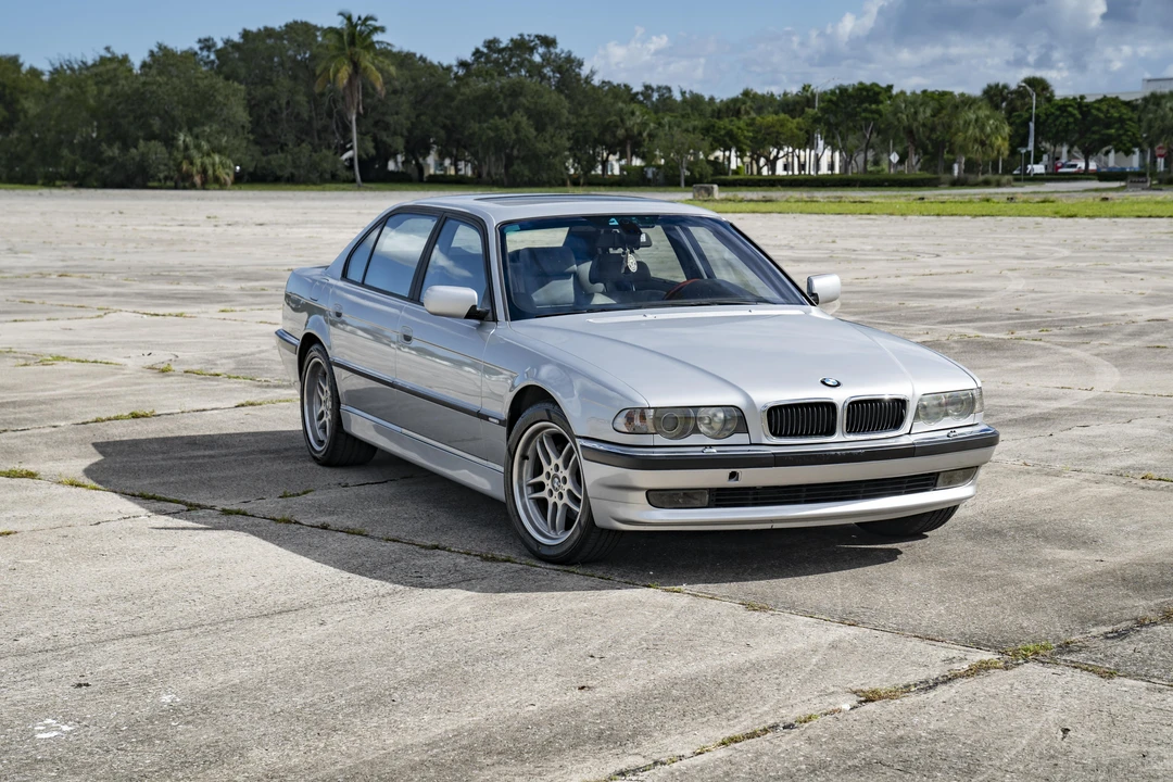 2001 BMW E38 7 Series - Image 21 of 31
