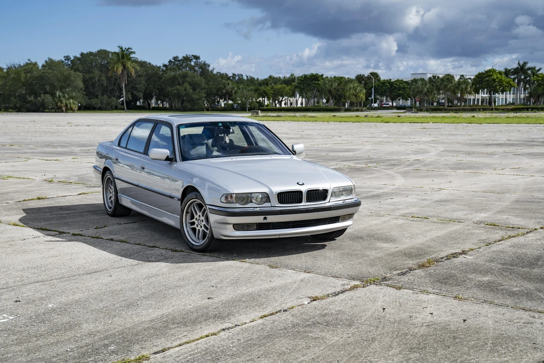 2001 BMW E38 7 Series - Image 20 of 31