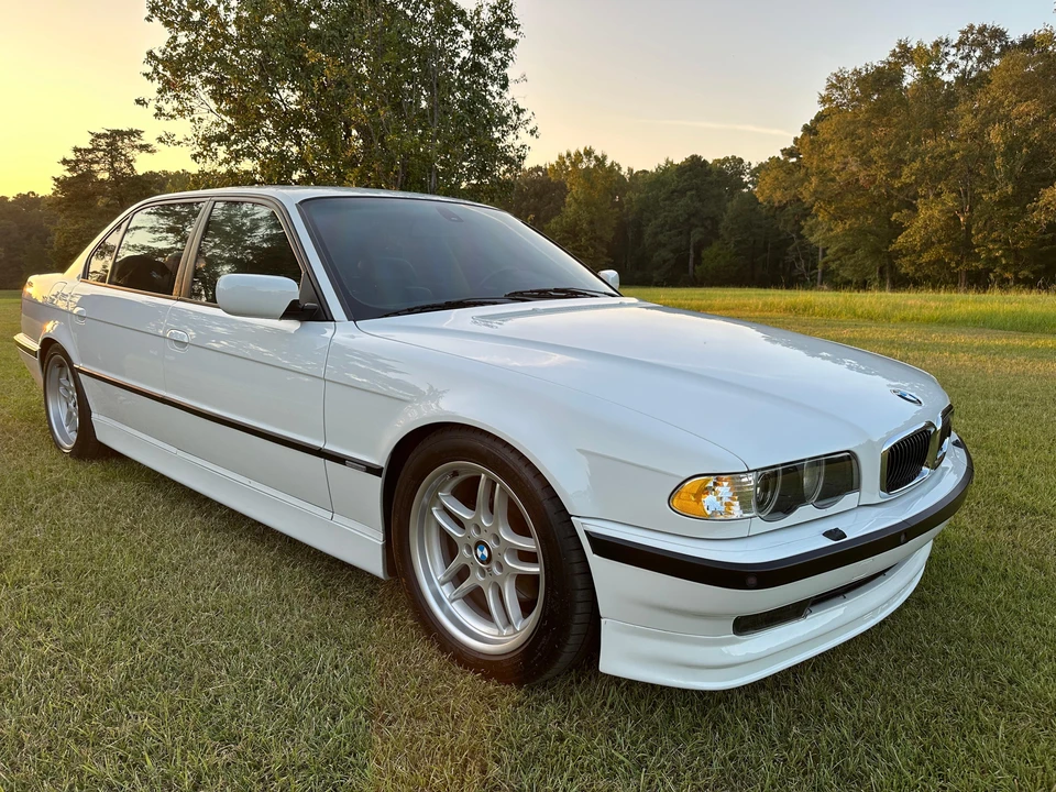 2001 BMW E38 7 Series - Image 28 of 31