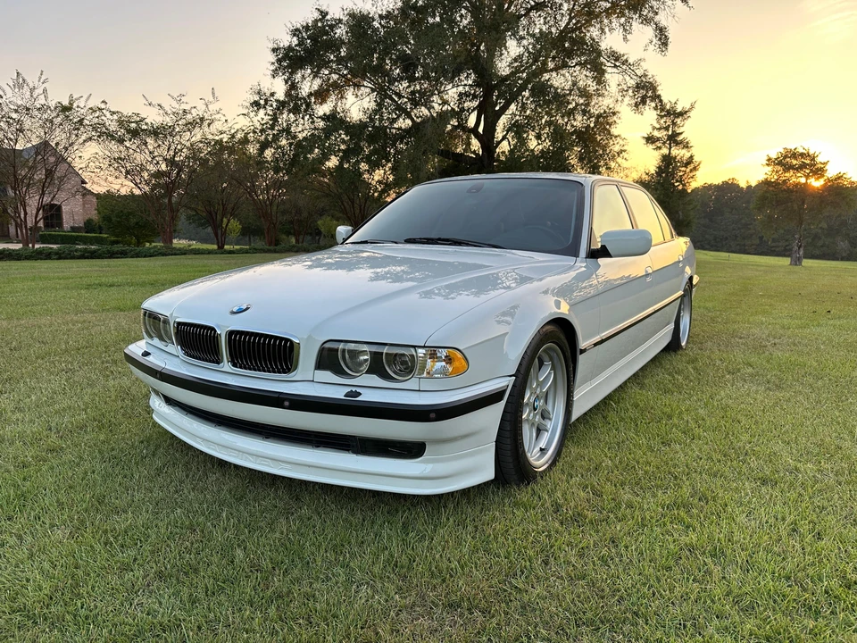 2001 BMW E38 7 Series - Image 7 of 31