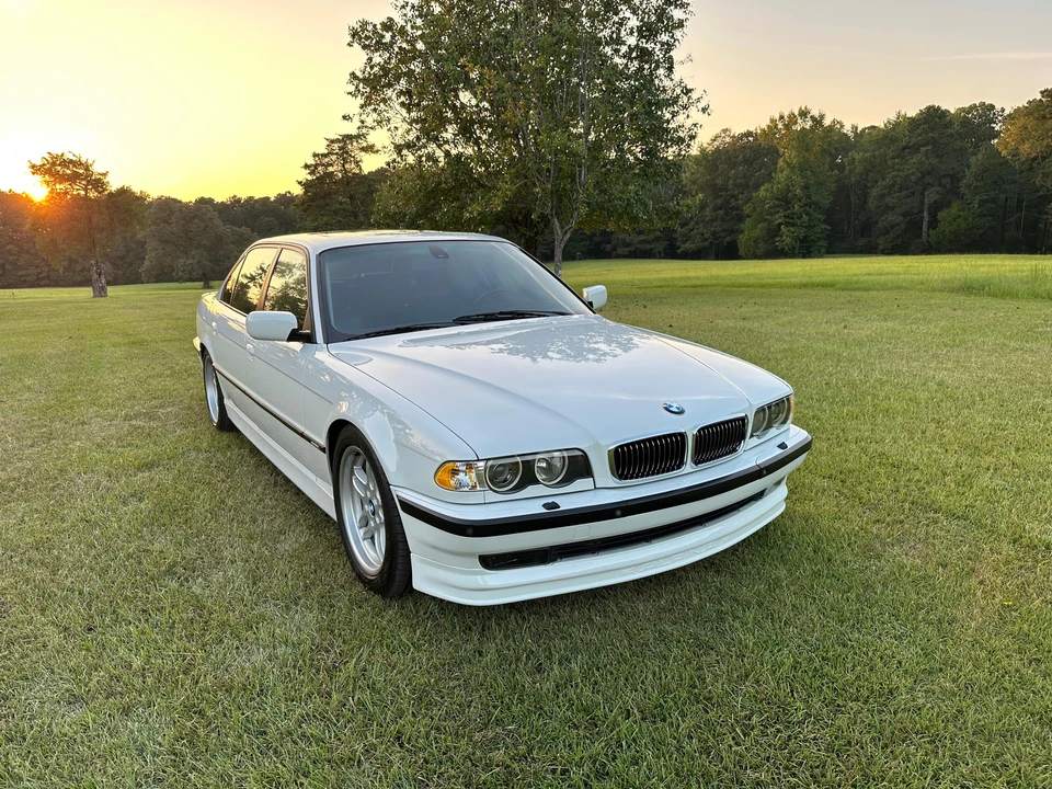 2001 BMW E38 7 Series - Image 30 of 31
