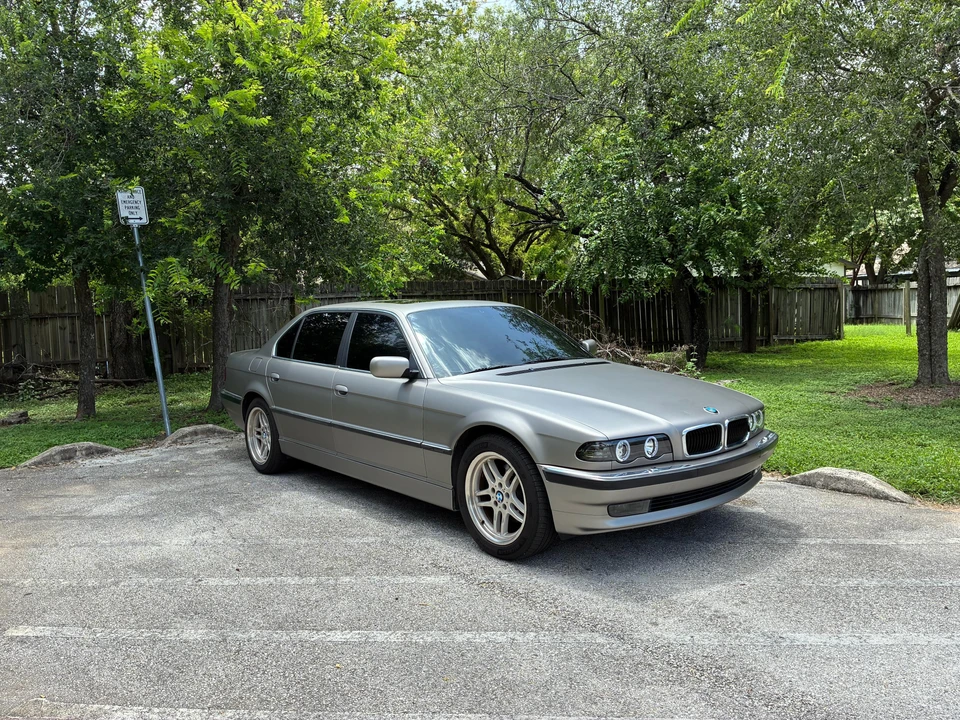 2001 BMW E38 7 Series - Image 10 of 31