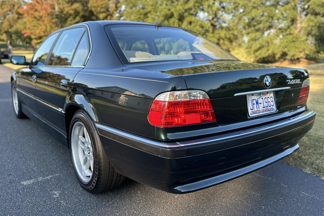 2001 BMW E38 7 Series - Image 4 of 7