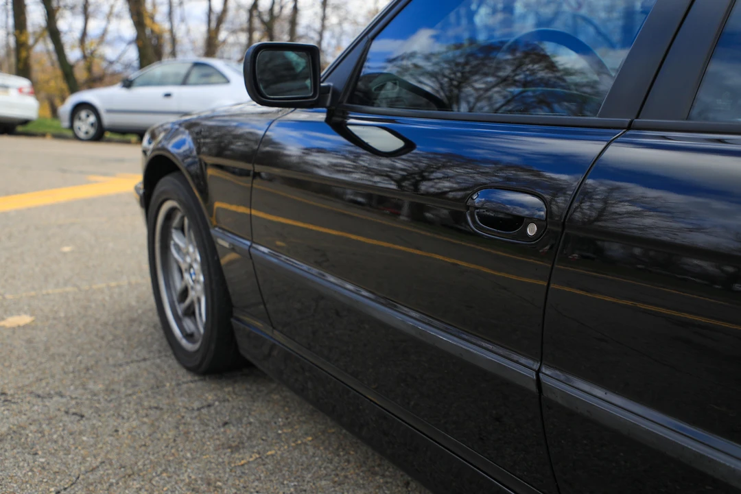 2001 BMW E38 7 Series - Image 13 of 22