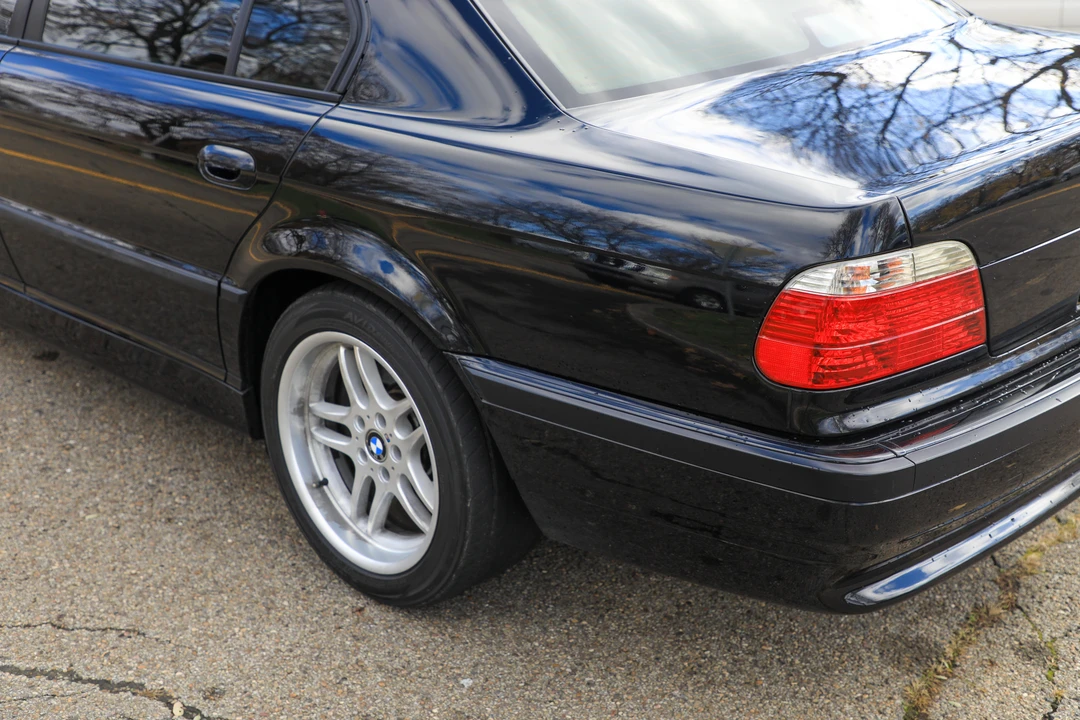 2001 BMW E38 7 Series - Image 14 of 22
