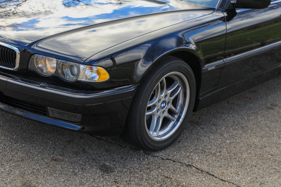 2001 BMW E38 7 Series - Image 10 of 22