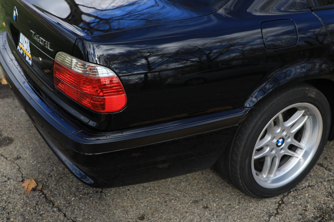 2001 BMW E38 7 Series - Image 16 of 22