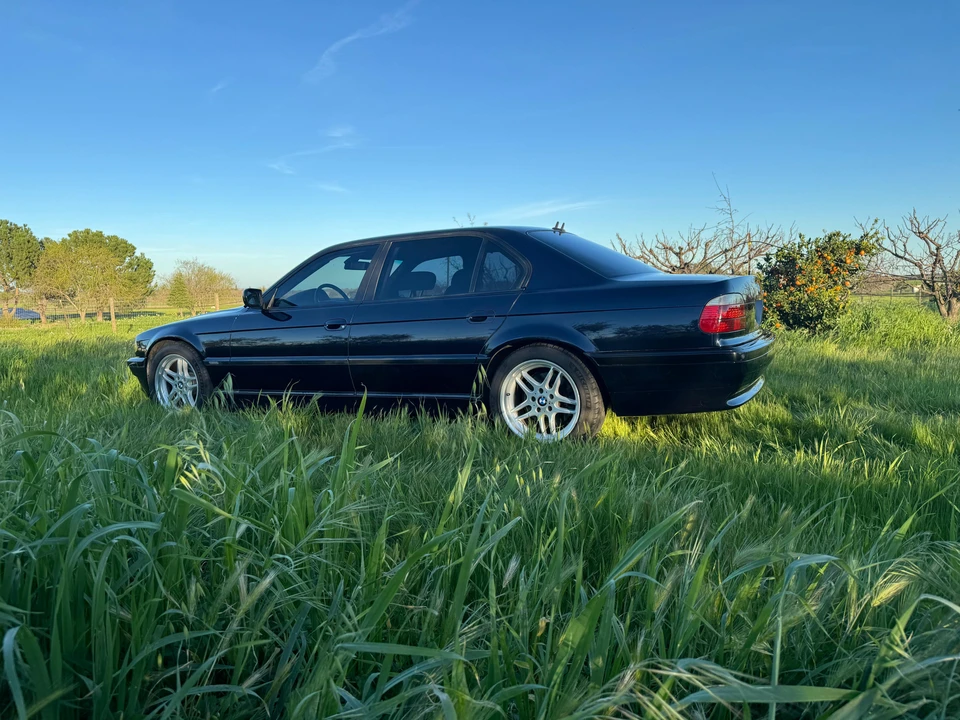 2001 BMW E38 7 Series - Image 19 of 31