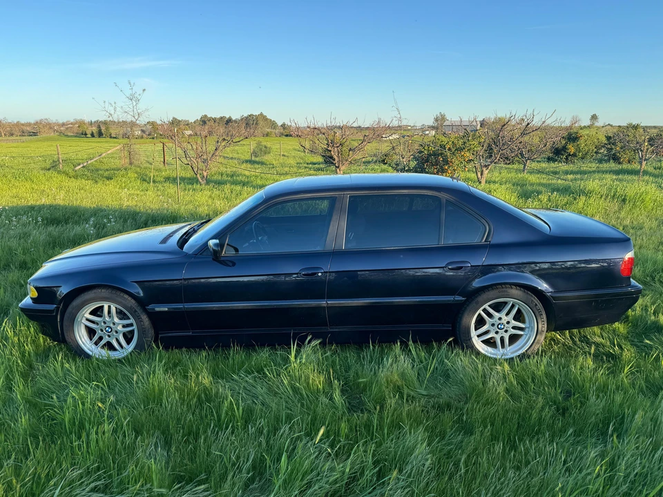 2001 BMW E38 7 Series - Image 17 of 31