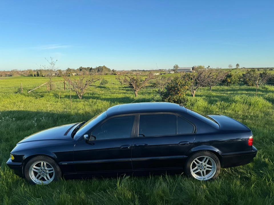 2001 BMW E38 7 Series - Image 16 of 31