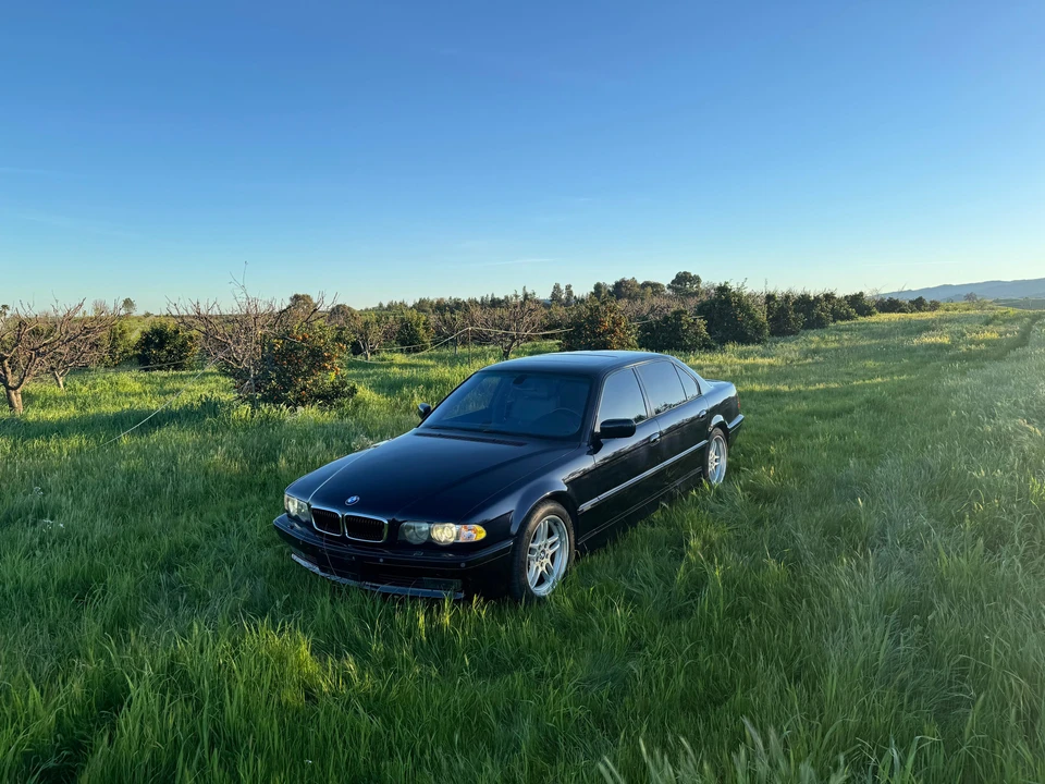 2001 BMW E38 7 Series - Image 12 of 31
