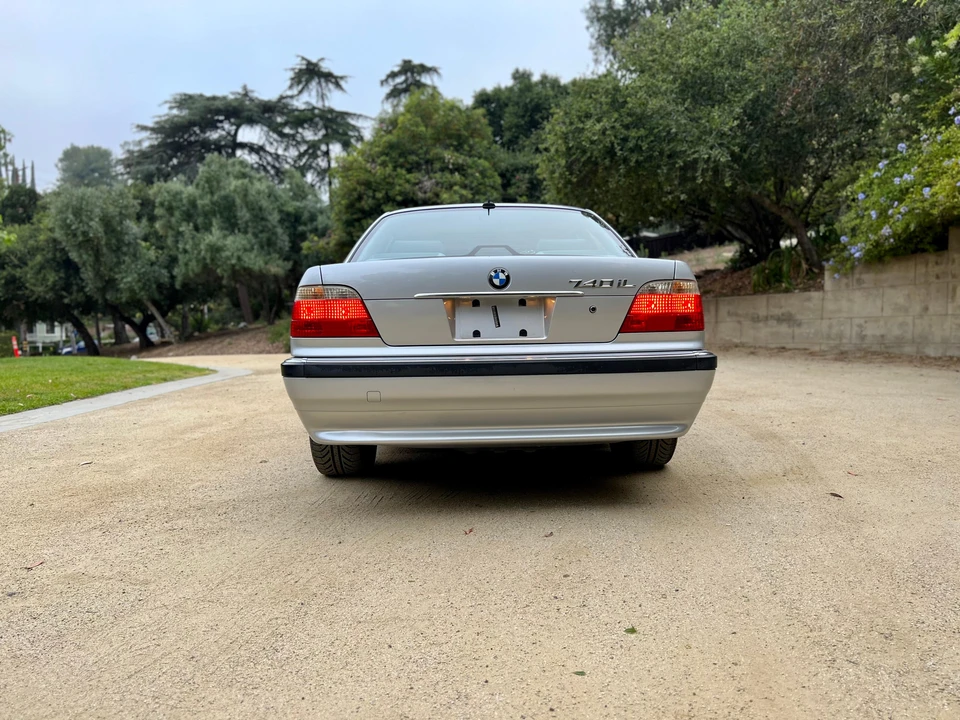 2001 BMW E38 7 Series - Image 17 of 31
