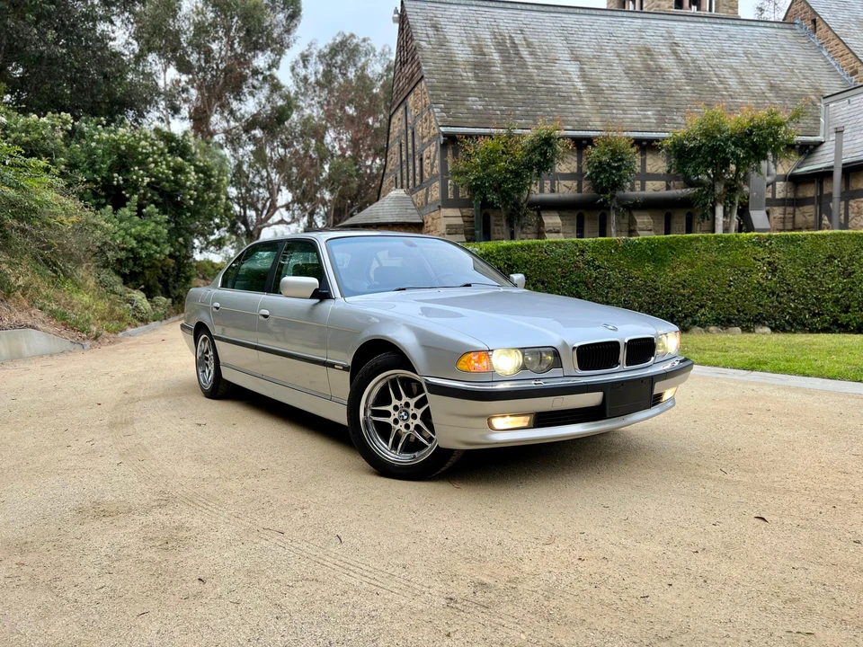 2001 BMW E38 7 Series - Image 28 of 31