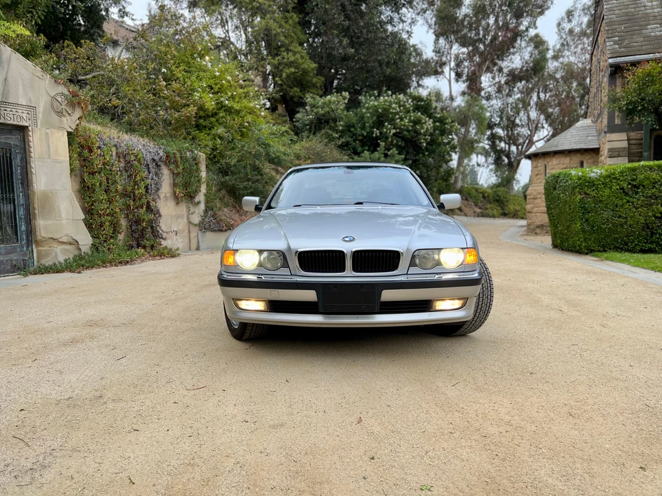 2001 BMW E38 7 Series - Image 9 of 31