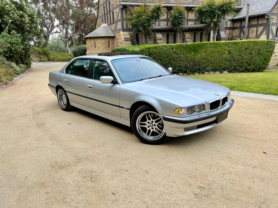 2001 BMW E38 7 Series - Image 27 of 31