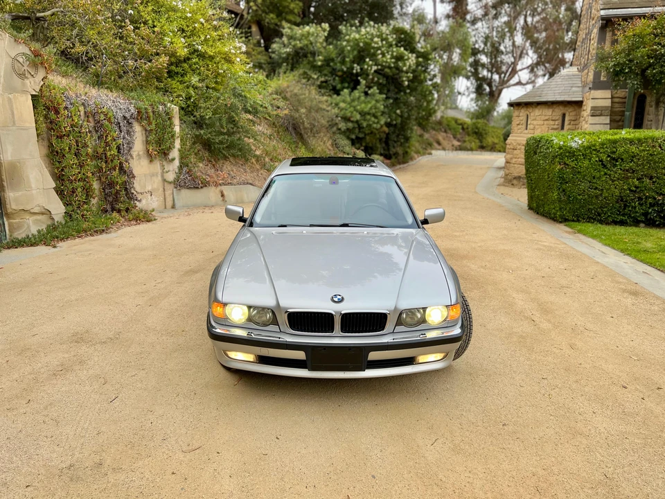 2001 BMW E38 7 Series - Image 8 of 31