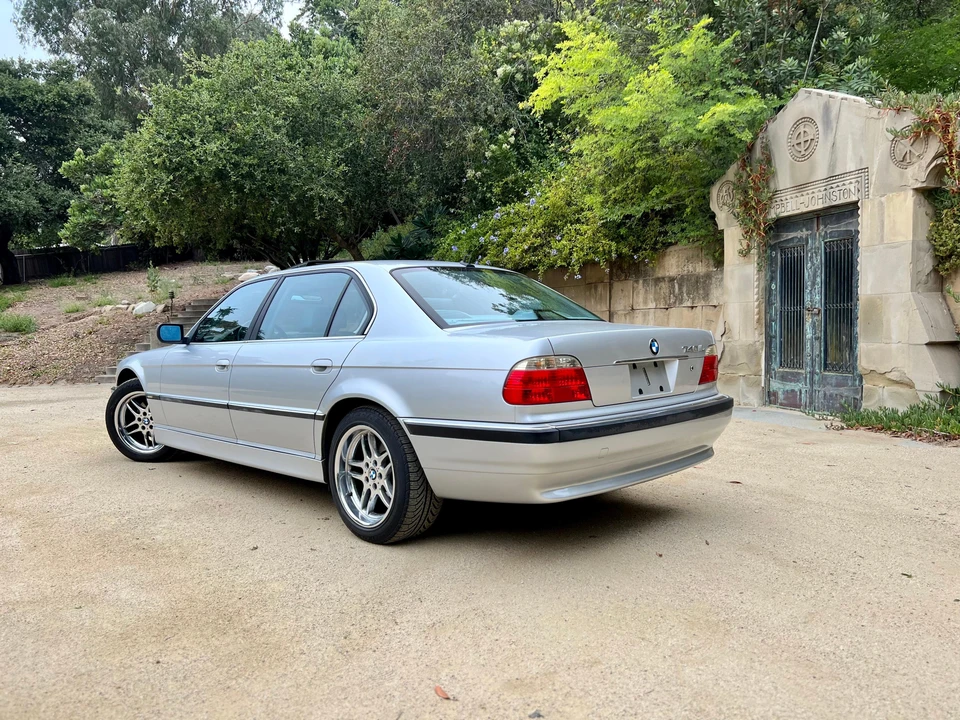 2001 BMW E38 7 Series - Image 15 of 31