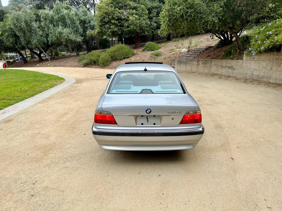 2001 BMW E38 7 Series - Image 19 of 31