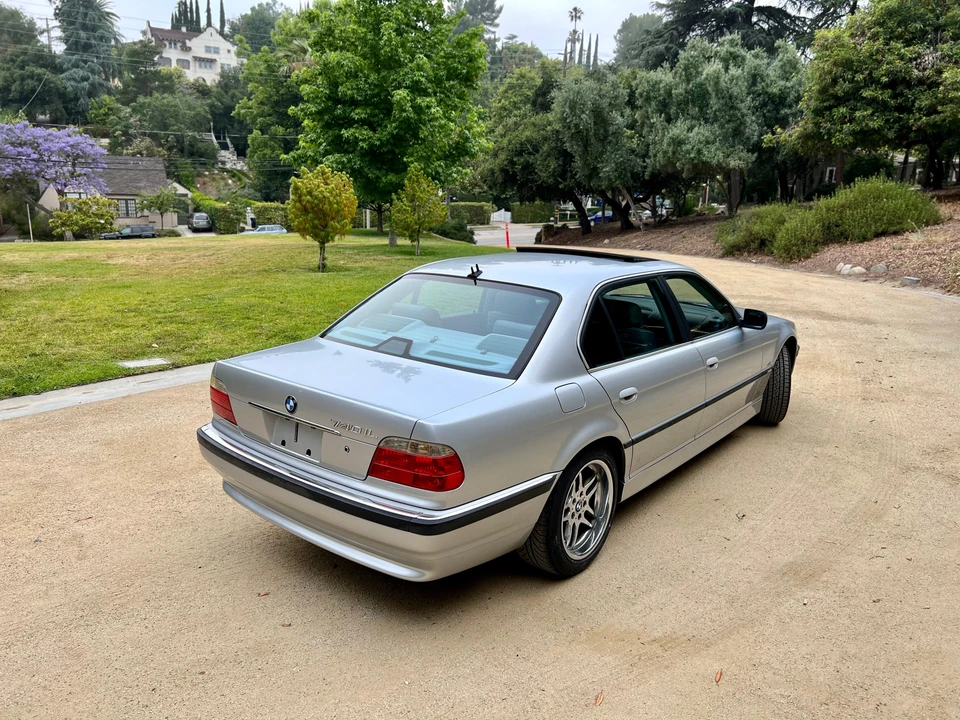 2001 BMW E38 7 Series - Image 23 of 31