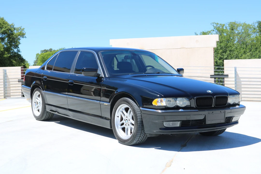 2001 BMW E38 7 Series - Image 21 of 31