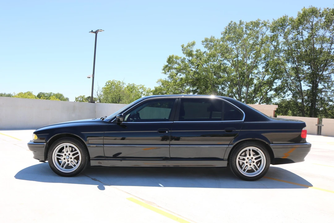 2001 BMW E38 7 Series - Image 6 of 31