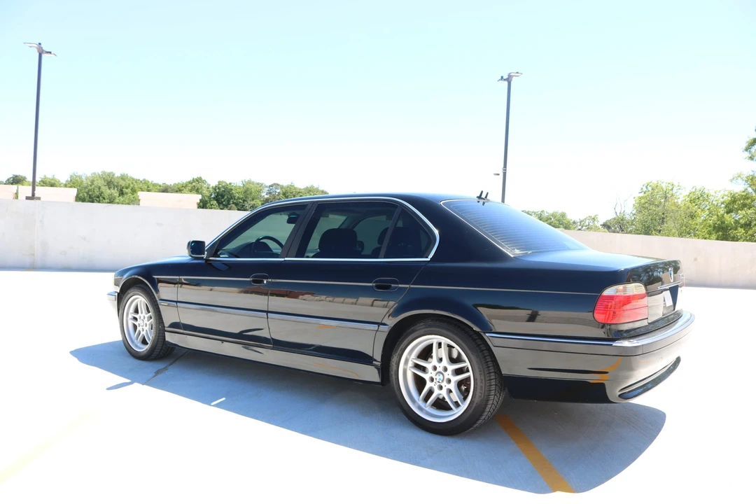 2001 BMW E38 7 Series - Image 7 of 31