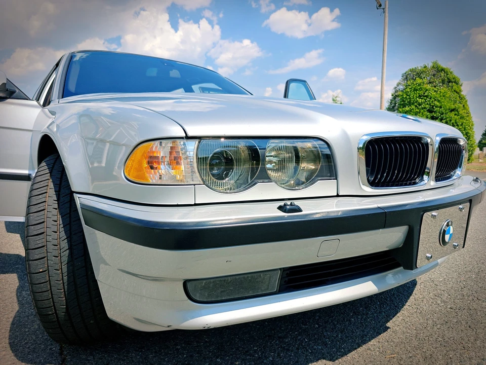 2001 BMW E38 7 Series - Image 27 of 31