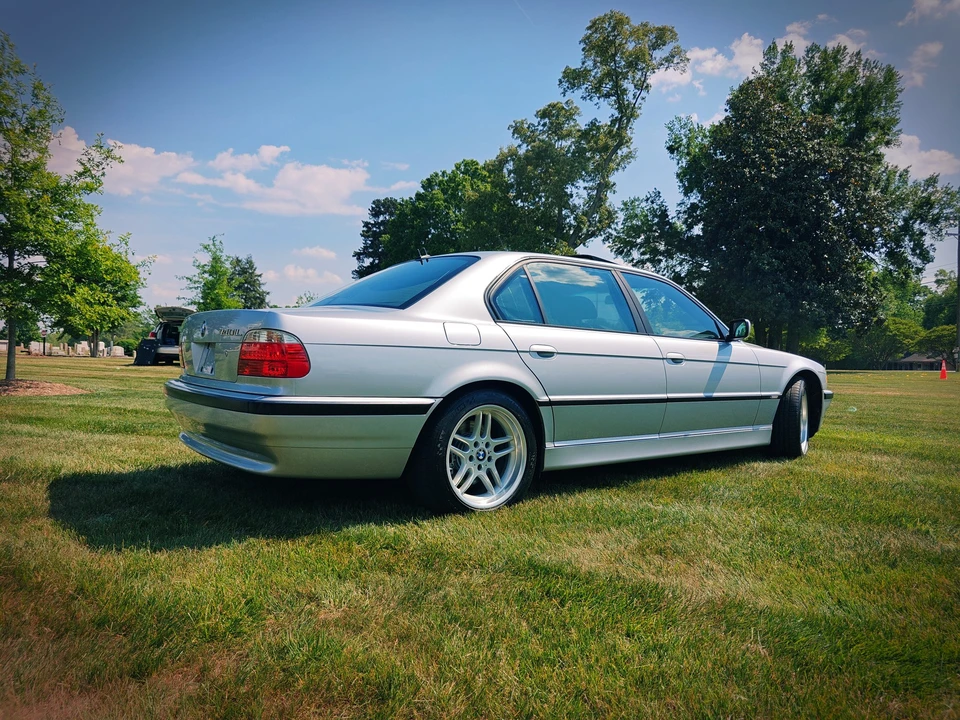 2001 BMW E38 7 Series - Image 9 of 31