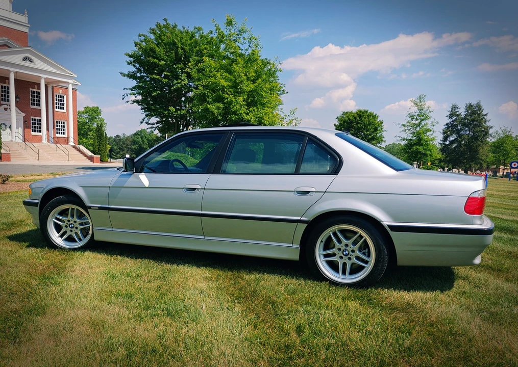 2001 BMW E38 7 Series - Image 5 of 31