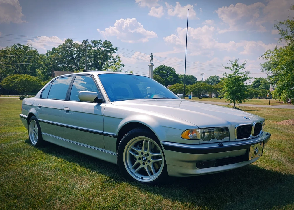 2001 BMW E38 7 Series - Image 13 of 31