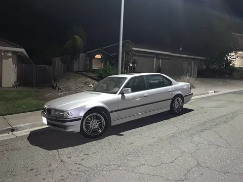 2001 BMW 740iL Sedan