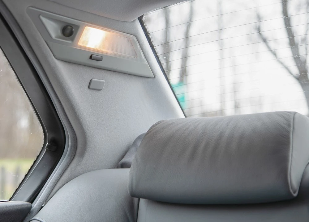 2001 BMW E38 7 Series - Image 16 of 19