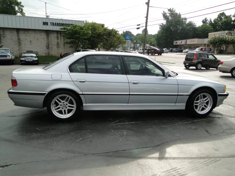 2001 BMW E38 7 Series - Image 2 of 5
