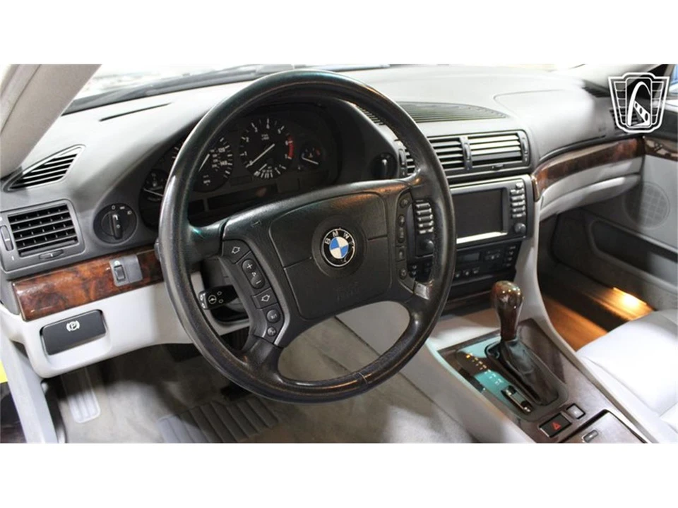 2001 BMW E38 7 Series - Image 13 of 31