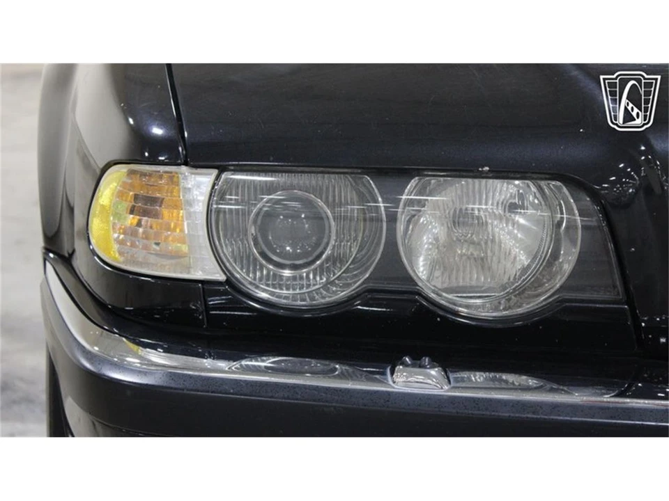 2001 BMW E38 7 Series - Image 8 of 31