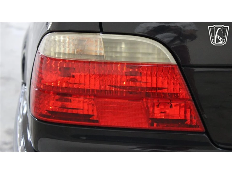 2001 BMW E38 7 Series - Image 9 of 31